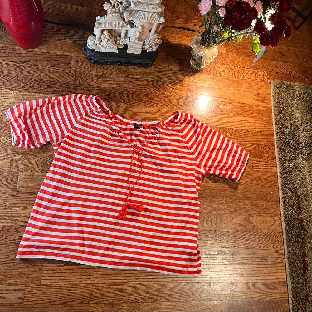 J. Crew Red & White Striped Off the Shoulder Top w/ Tie Front Sz Medium - Picture 5 of 10